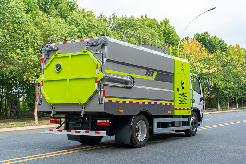 真空负压吸尘车